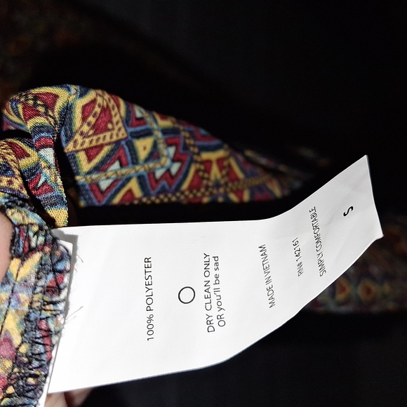 🌞 LulaRoe sheer short-sleeved cardigan with fringe. Size Small - like new - Picture 8 of 9